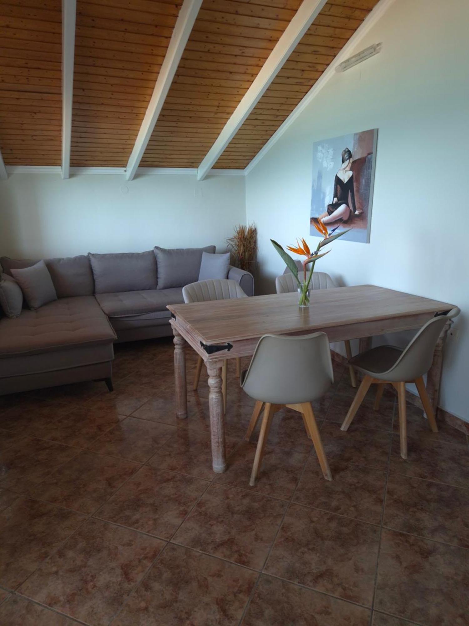 Apartment Louiza